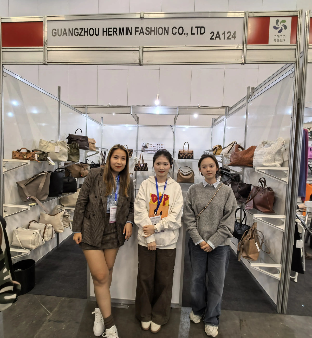 HerminFashion Showcases Women's Handbags at INTEX Brazil 2026